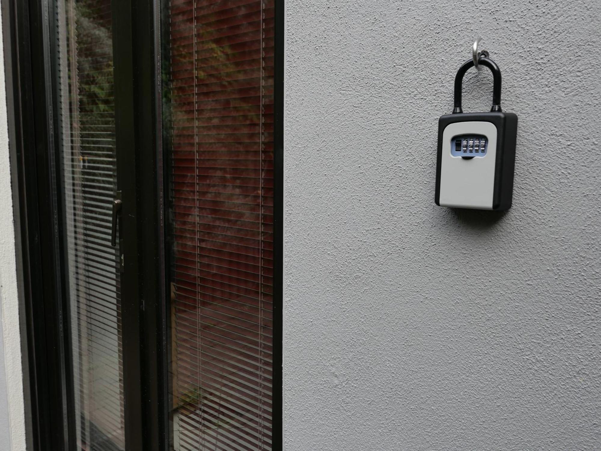 Schoenes Apartment Mit Terrasse Im Steingarten Bad Vilbel Luaran gambar